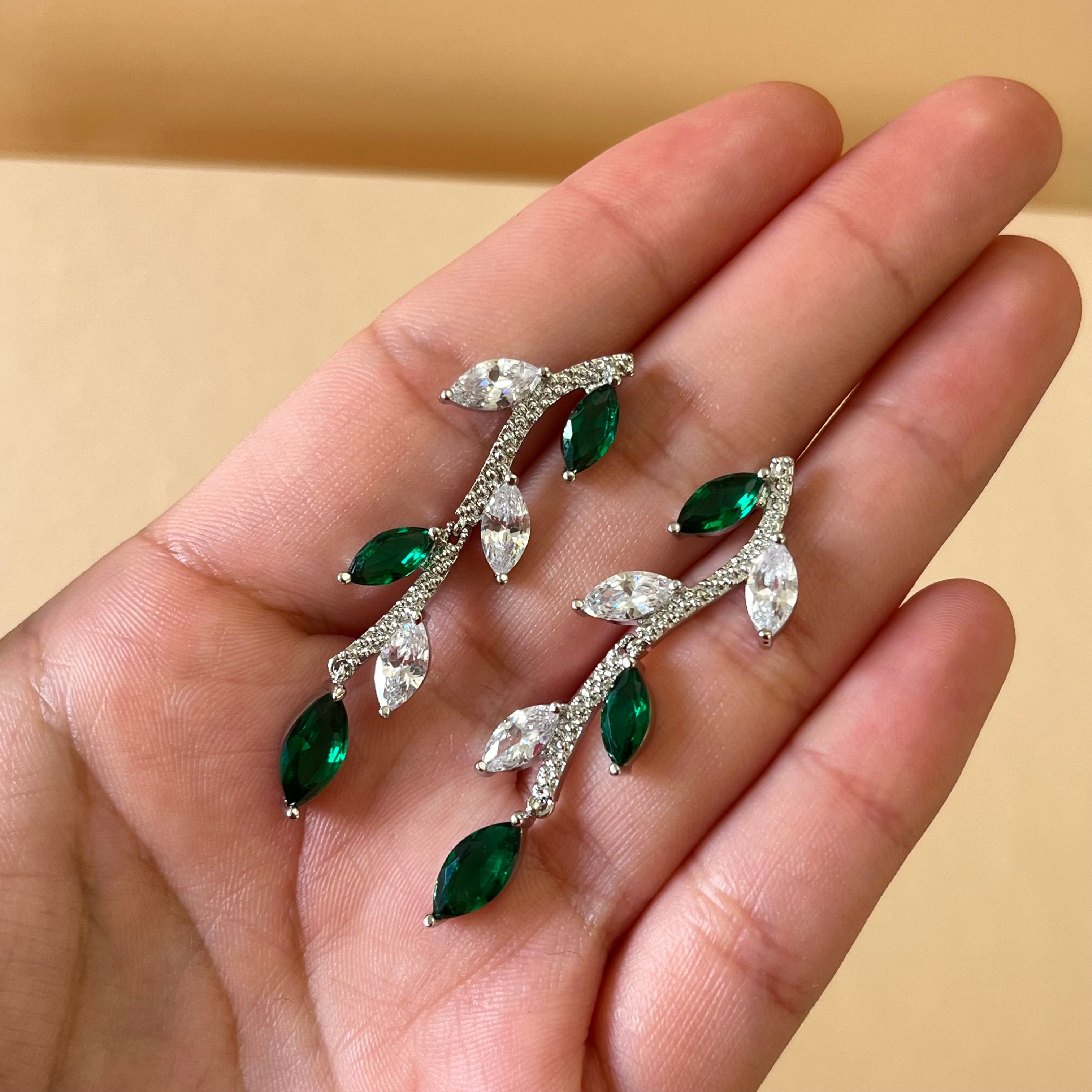 Green zircone set