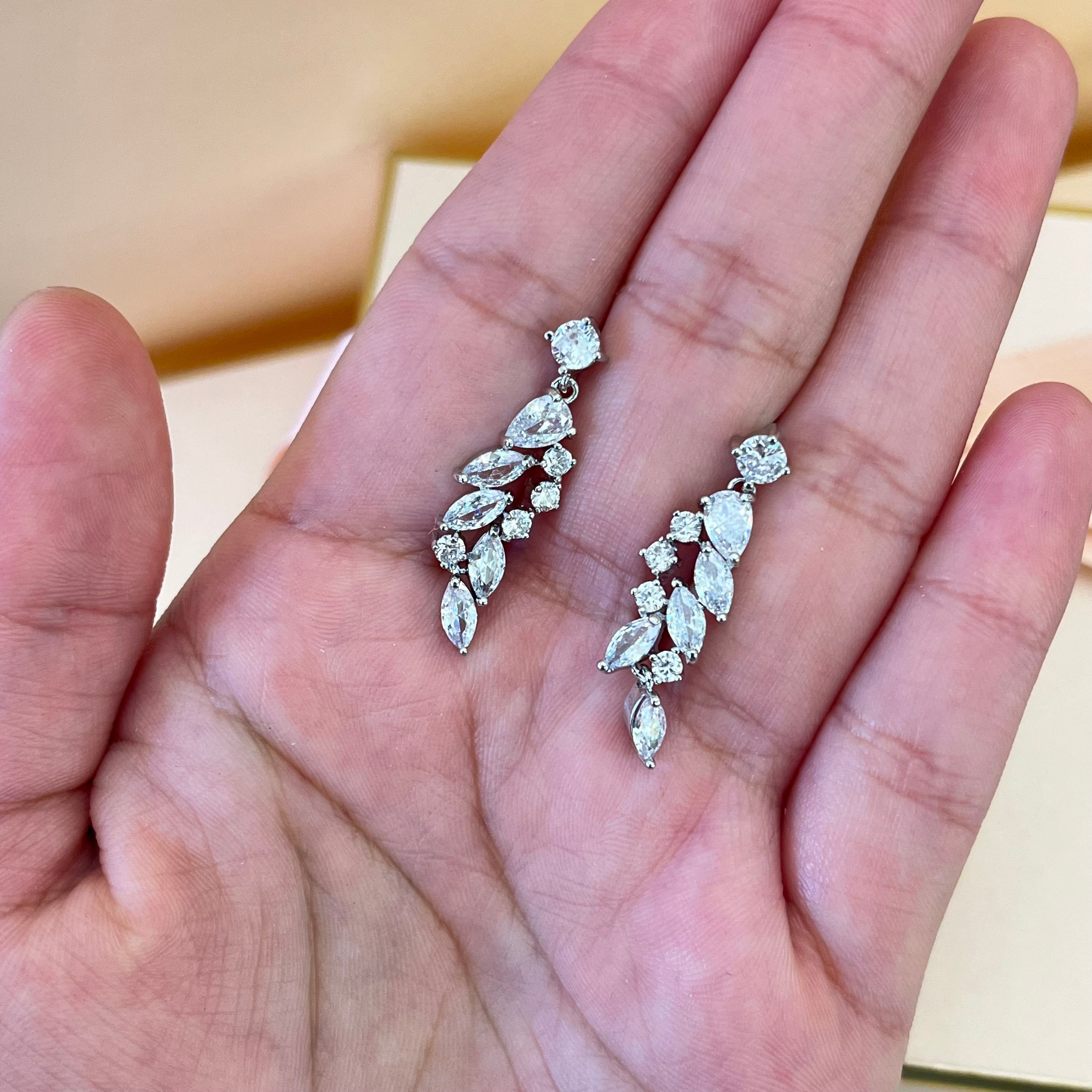 Silver zircone earrings