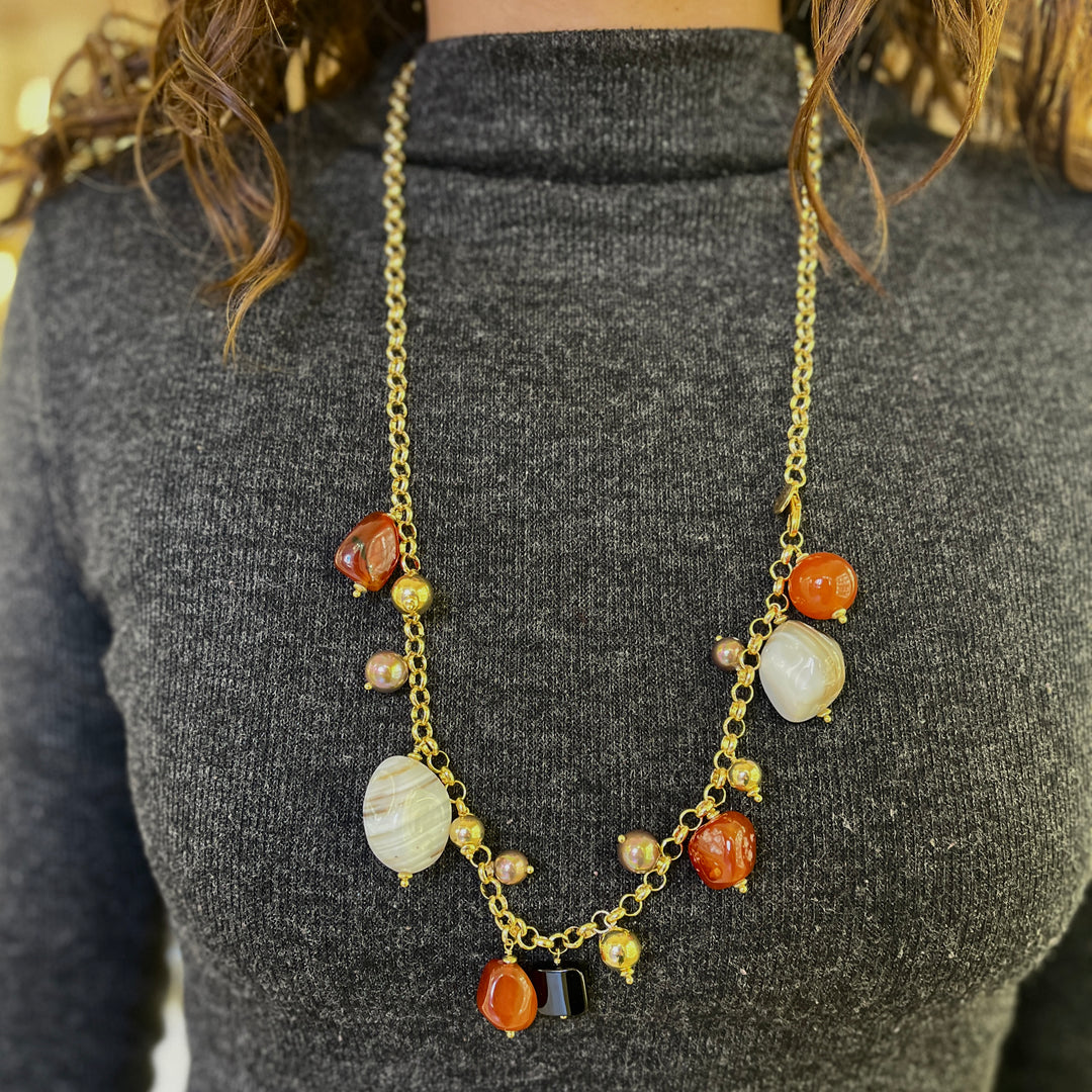 Grey Mallorca pearls and semiprecious stones gold plated necklace