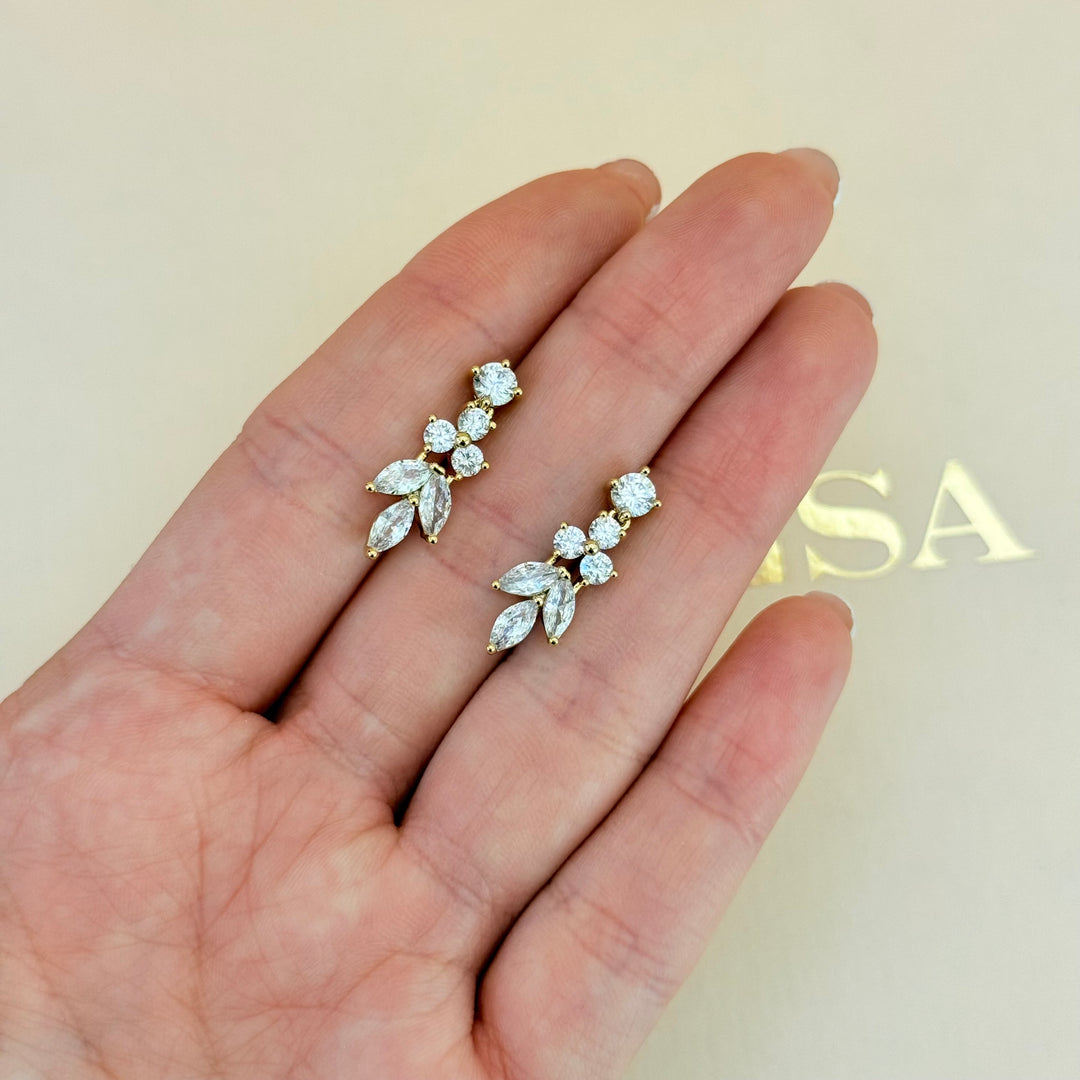 Round and marquise zircone gold plated set