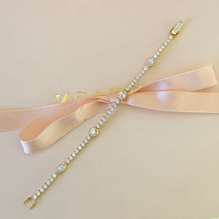 Zircone mixed shapes gold plated bracelet