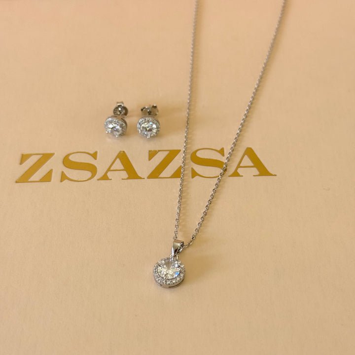 Dainty round sterling silver zircone pendant set