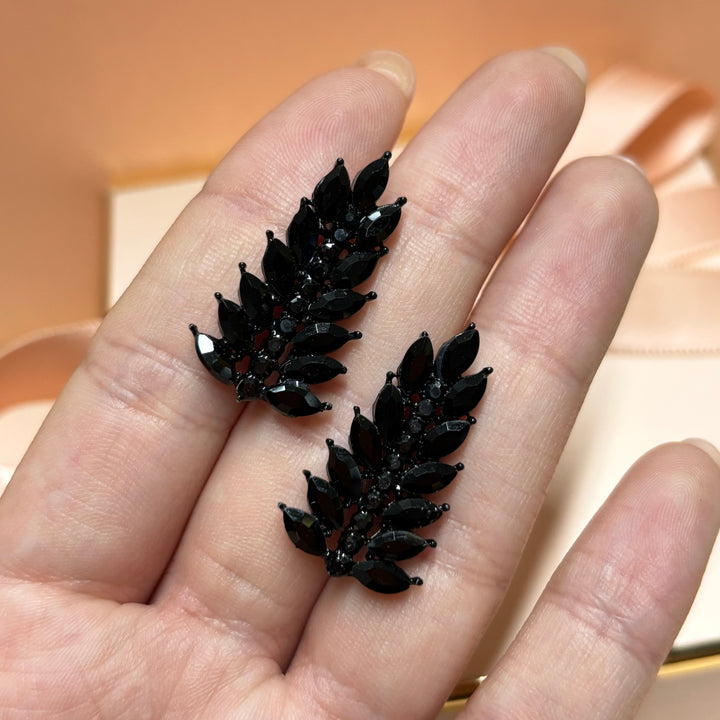 Marquise black earrings