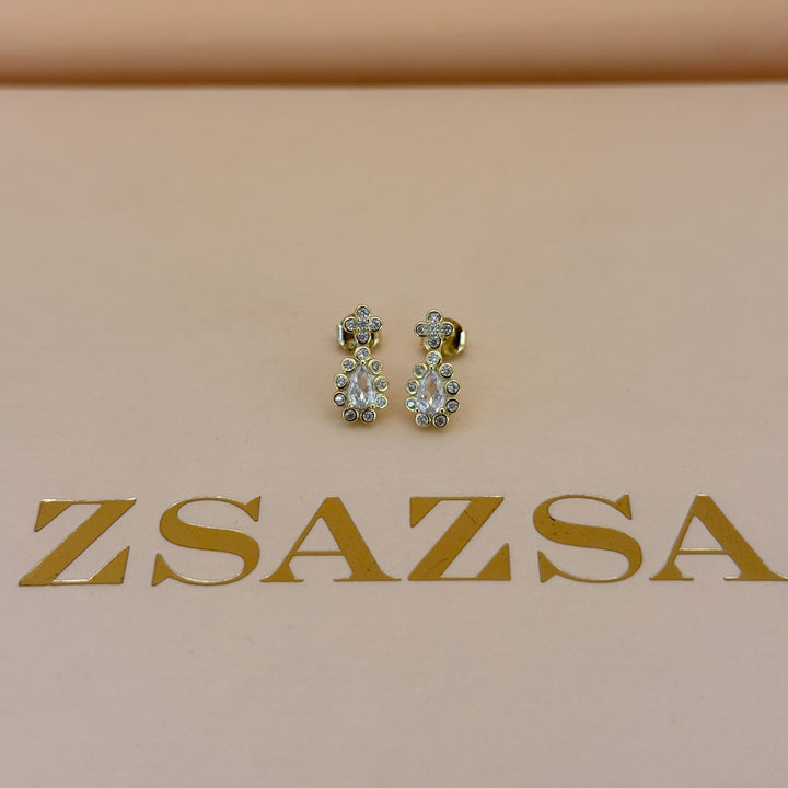 Dainty teardrop gold plated pendant set