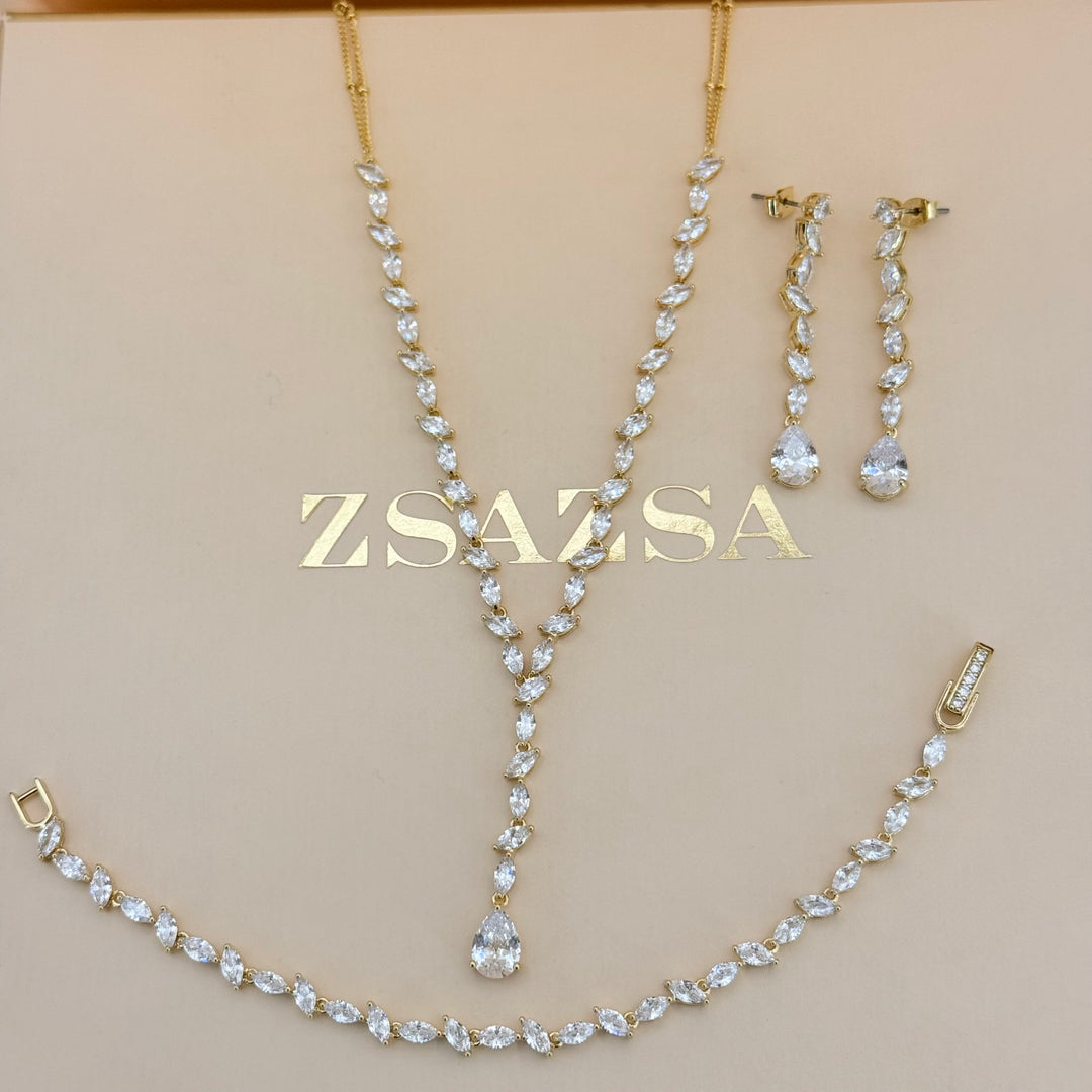 Teardrop and marquise zircone gold plated set