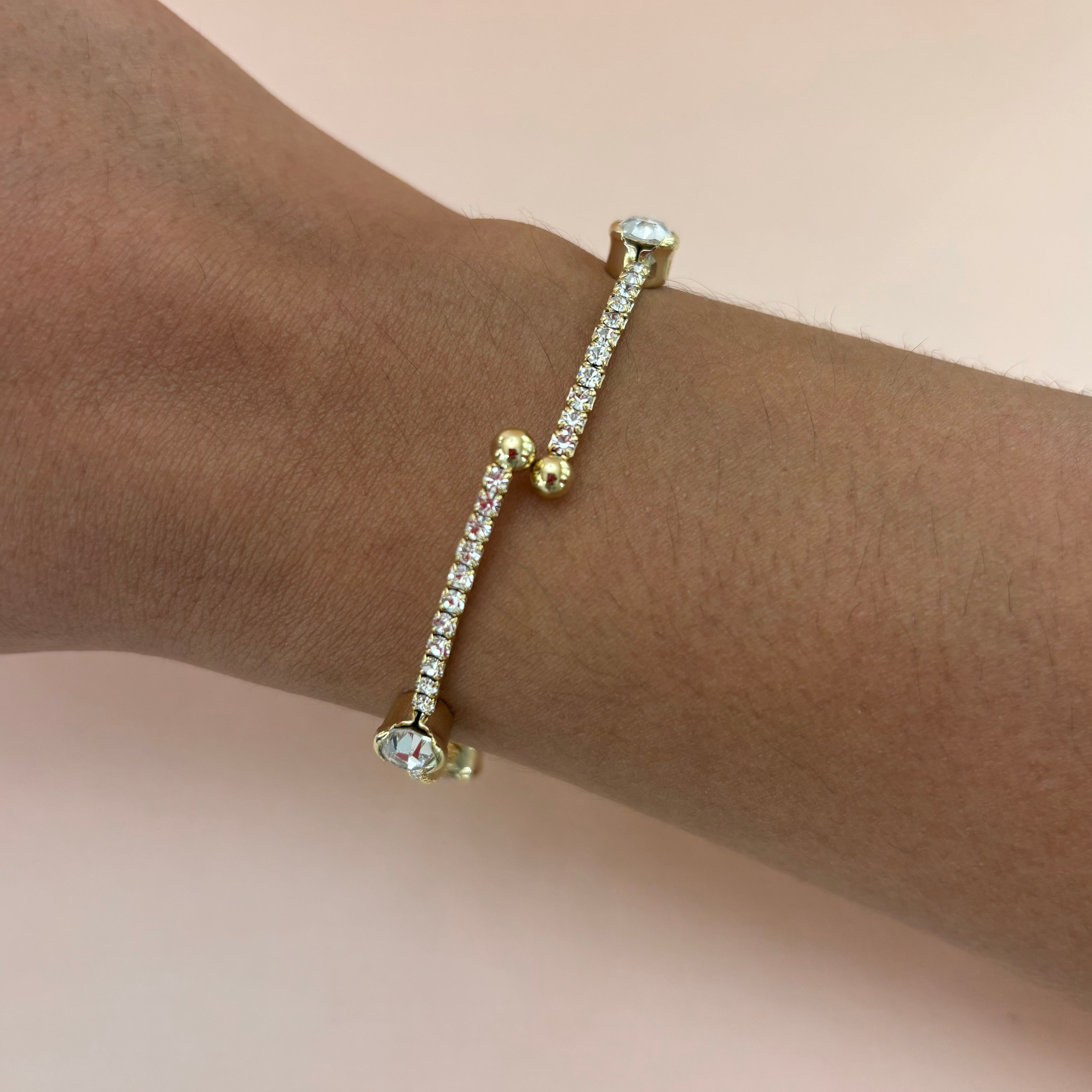 Dainty bangle