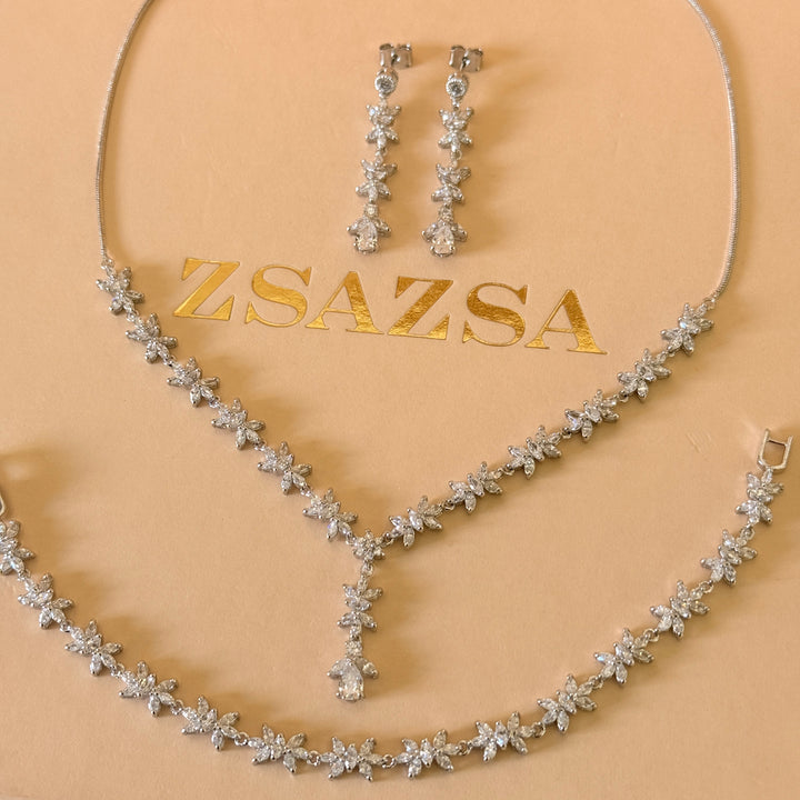 Marquise and teardrop zircone silver set