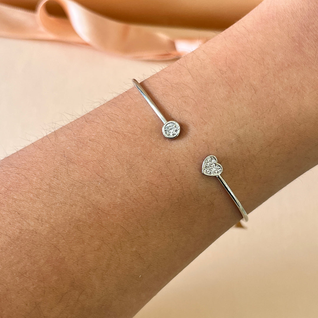 Heart white gold plated bangle