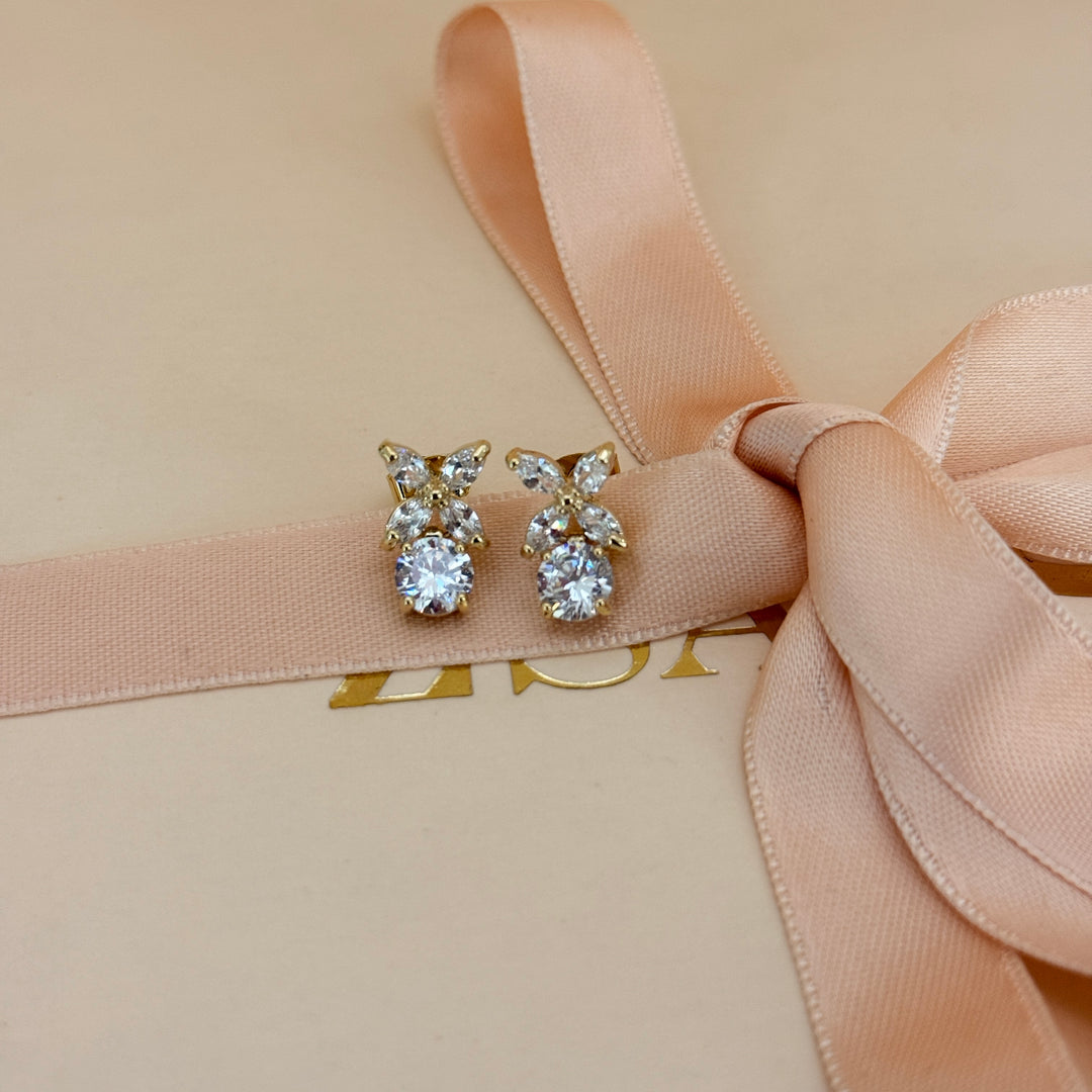 Round and marquise zircone gold plated earrings and bracelet