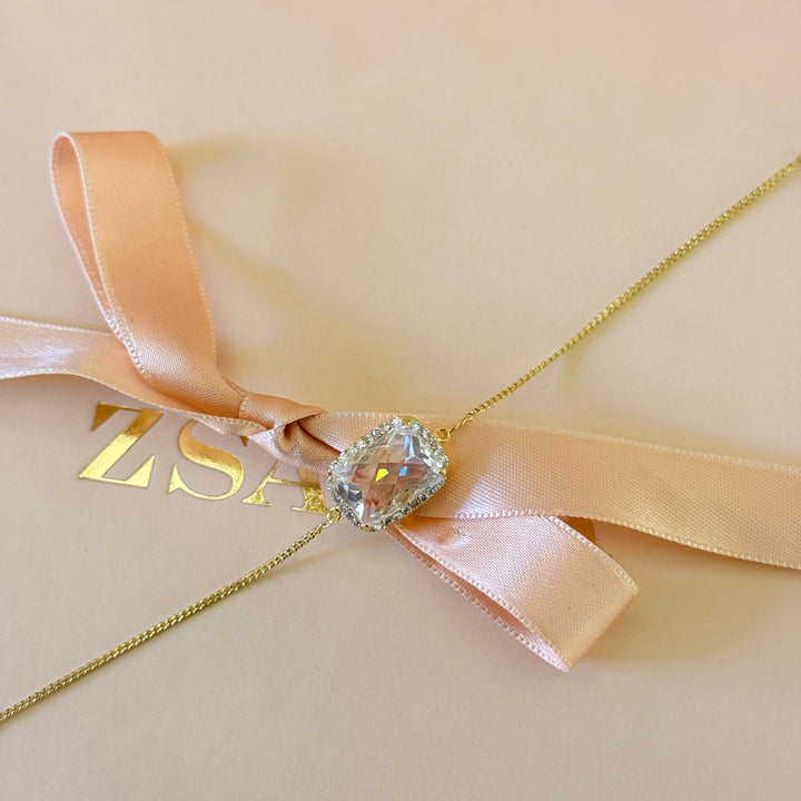 Zircone rectangular in the middle gold plated bracelet
