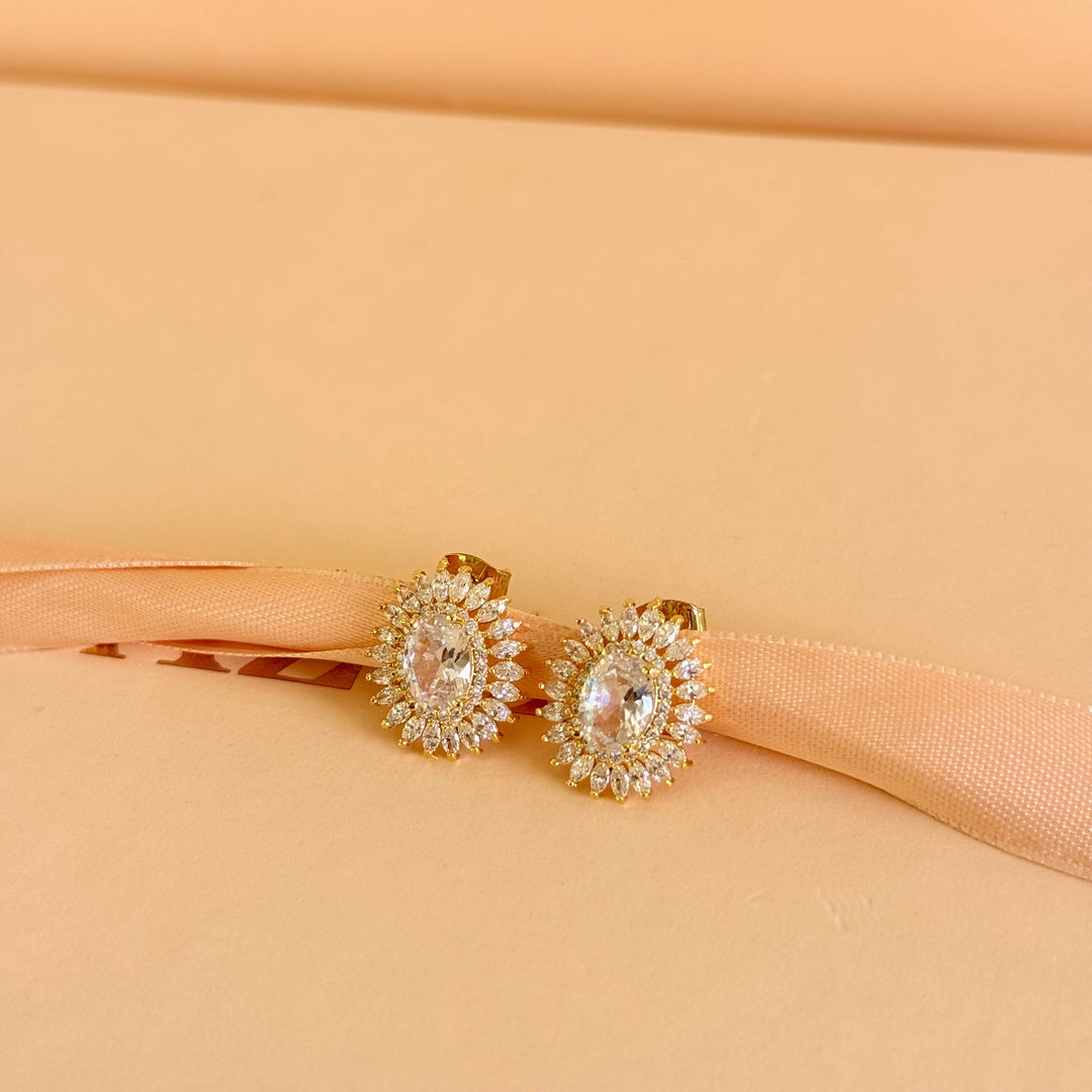 Oval marquise zircone gold plated studs