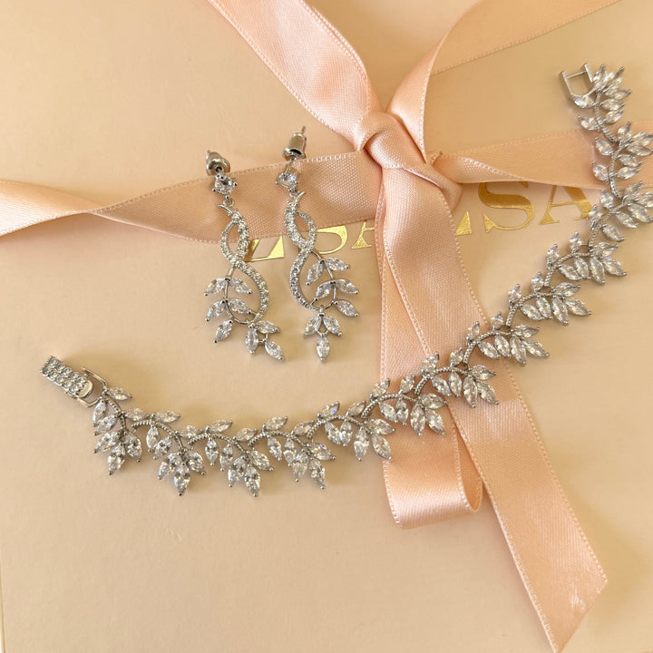 Classic marquise zircone silver earrings and bracelet