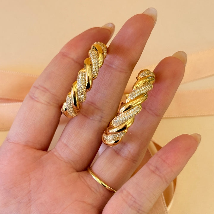 Twisted zircone gold plated hoops and bracelet set