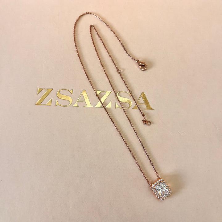 Rectangular zircone rose gold plated pendant