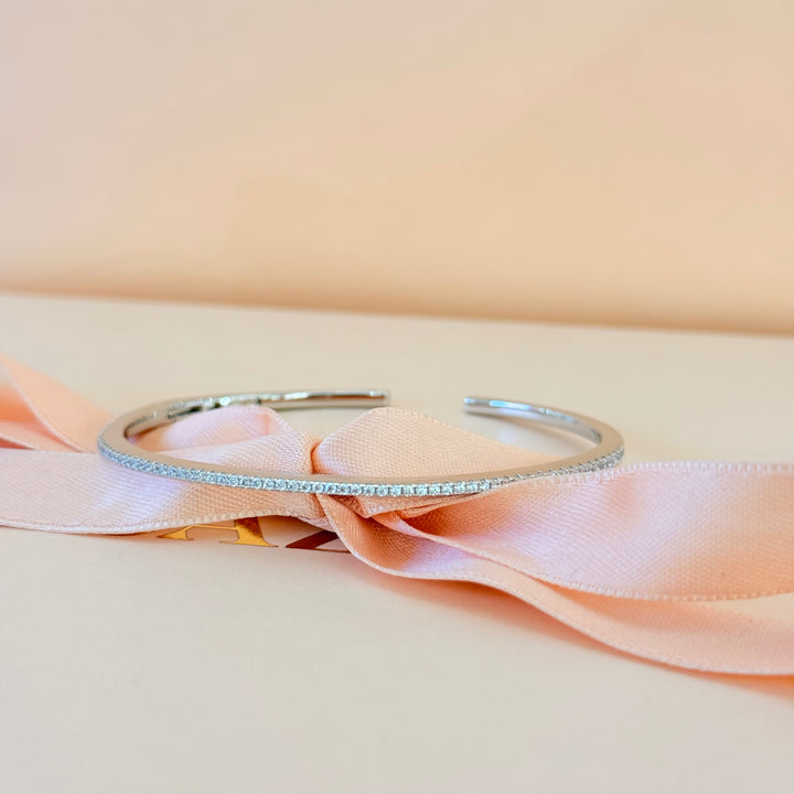 Dainty zircone sterling silver bangle