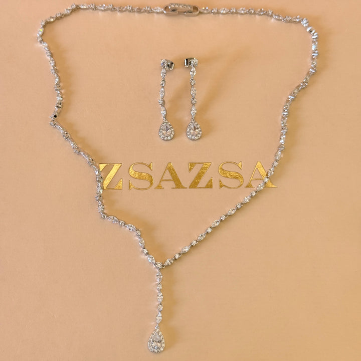 Marquise and teardrop dainty zircone silver set