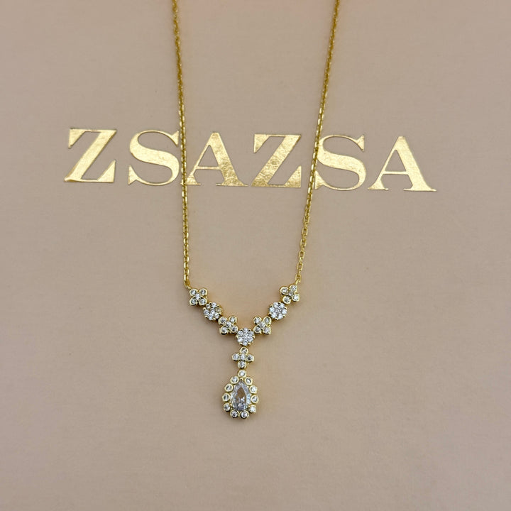 Dainty teardrop gold plated pendant set