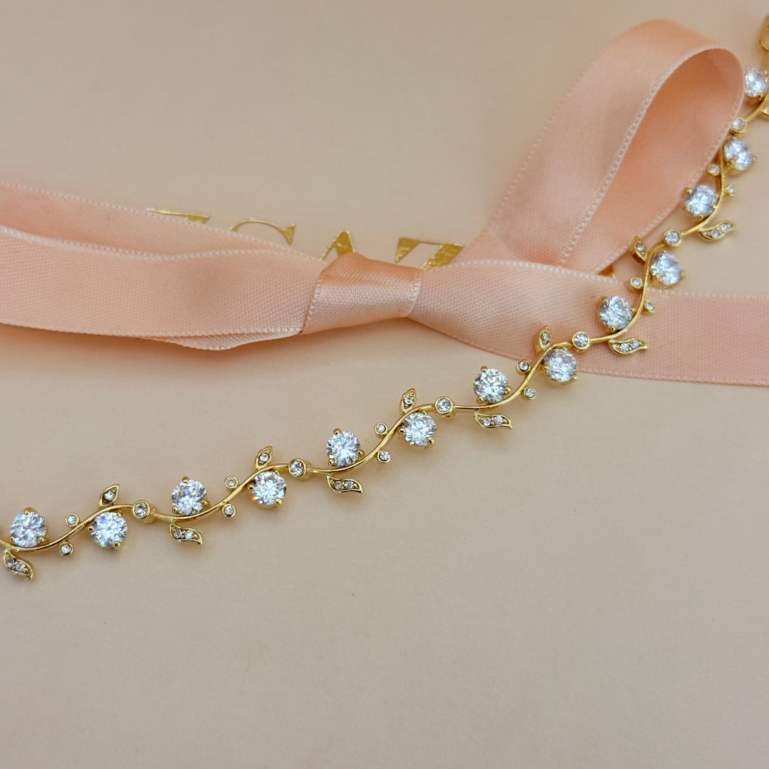 Zircone leaf style gold plated bracelet