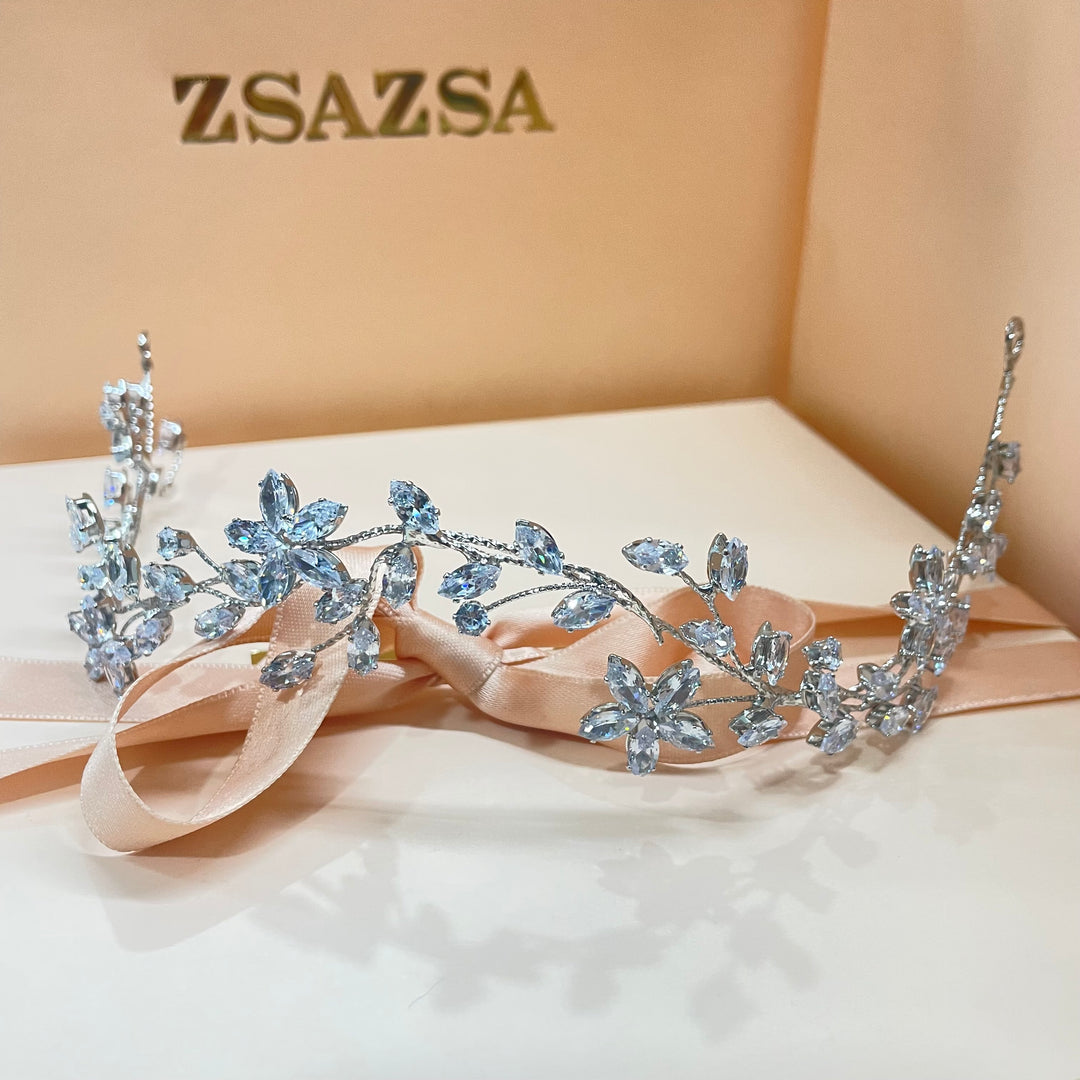 Silver daisies cubic zircone flexible headpiece