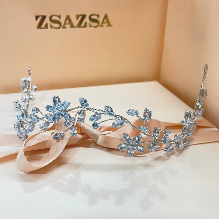 Silver daisies cubic zircone flexible headpiece