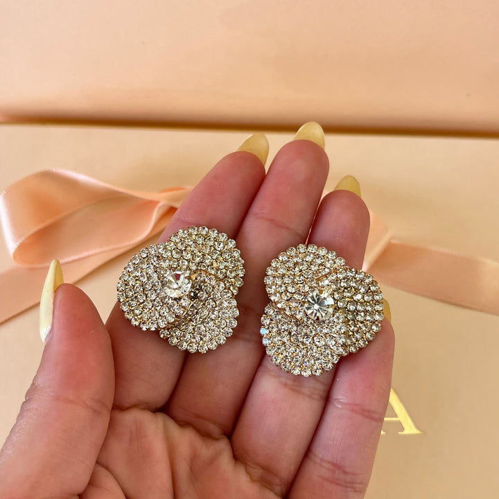 Flower preciosa crystals gold plated studs