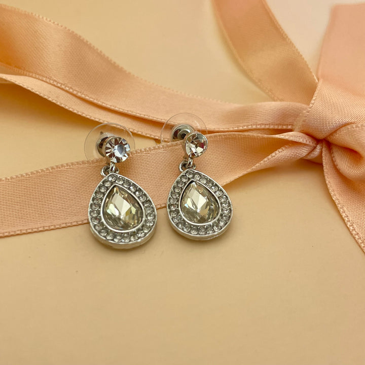 Teardrop earrings