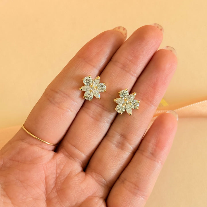 Flower zircone gold plated studs