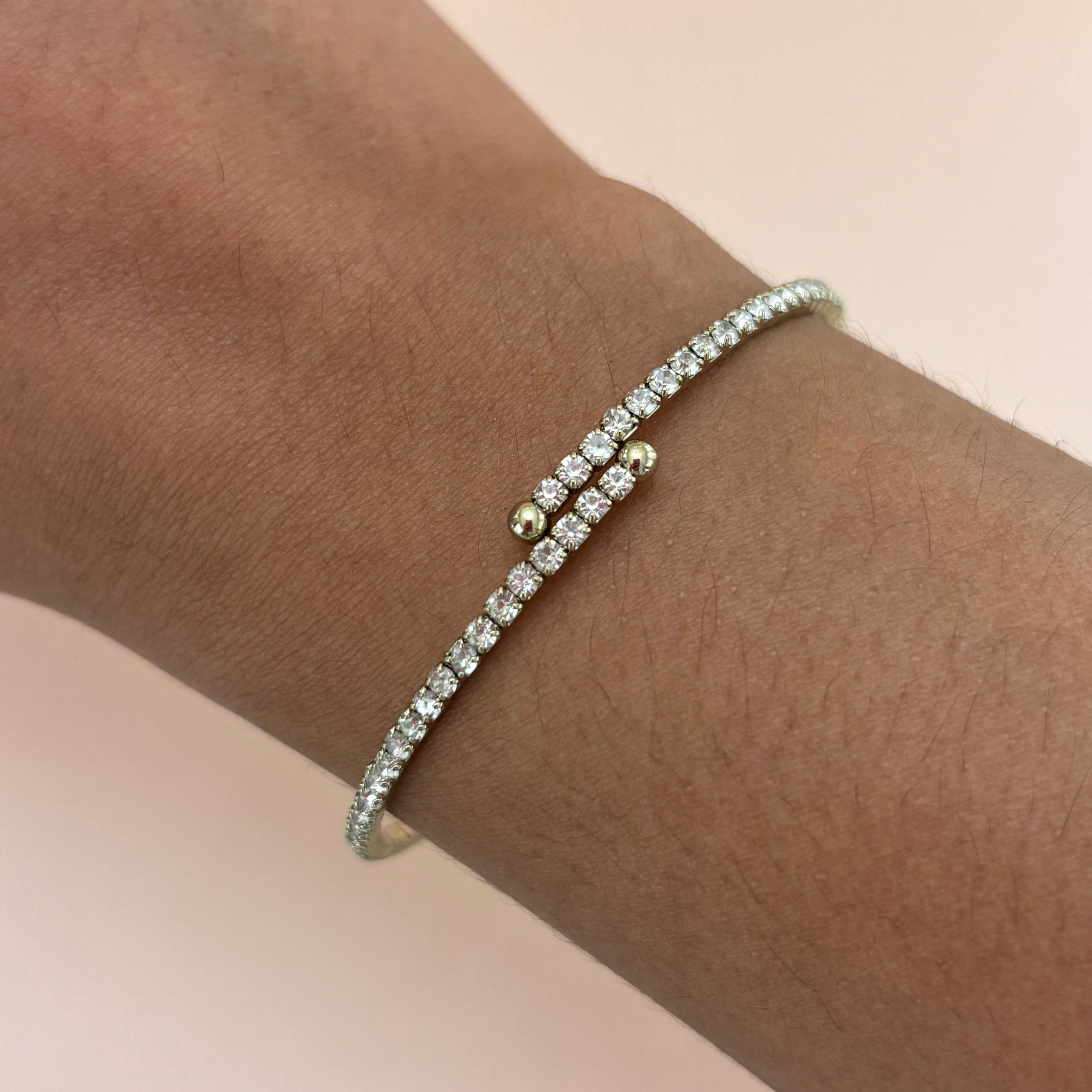 Dainty bangle