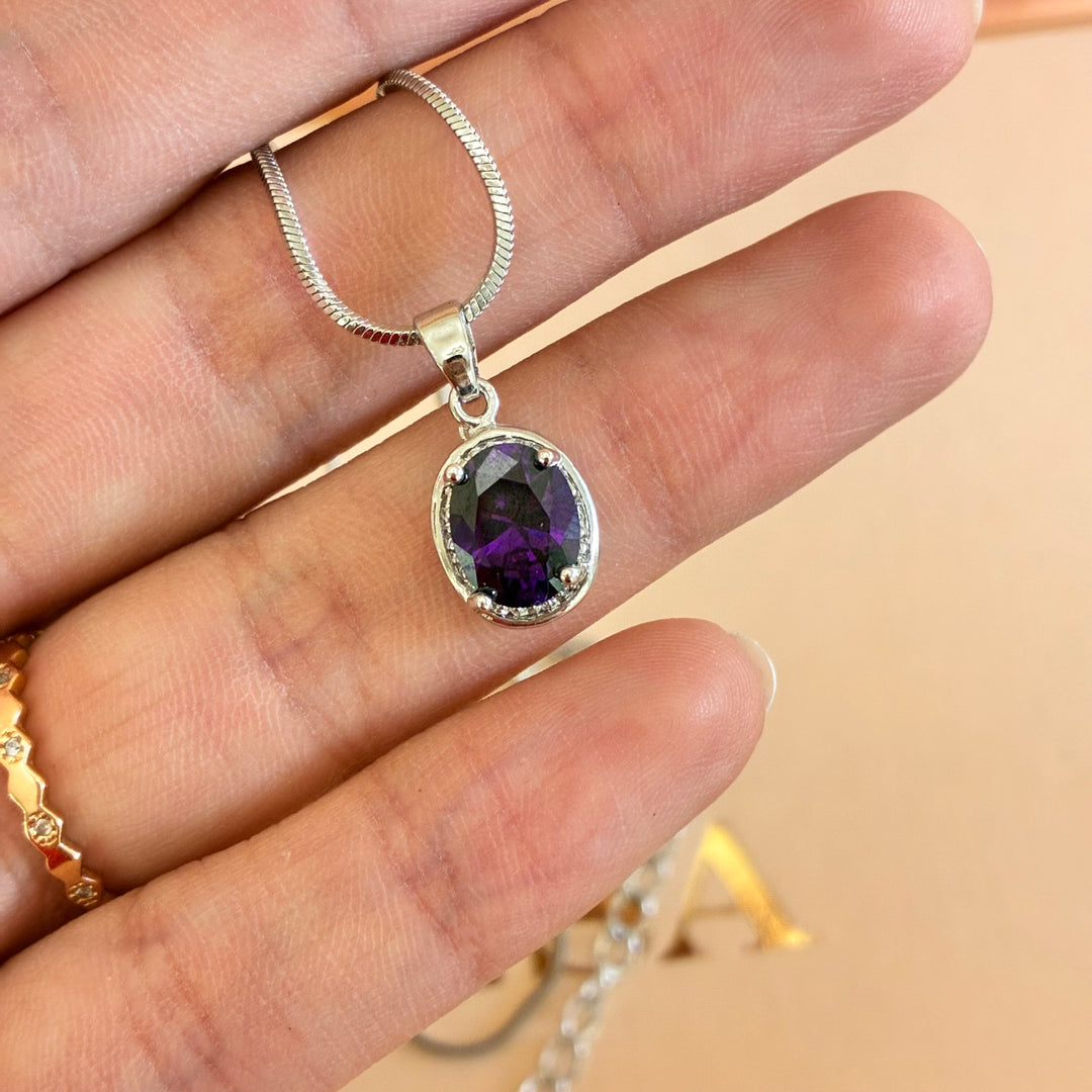 Oval purple zircone silver pendant set