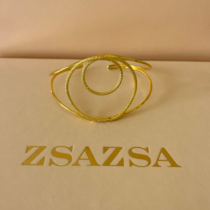 Round gold handmade earrings & bangle