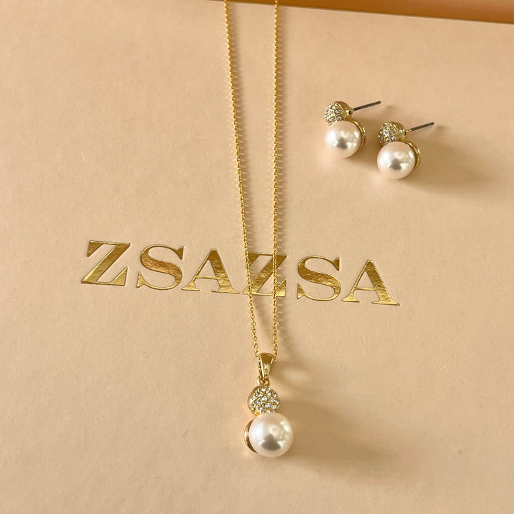 Elegant cream pearl & gold set