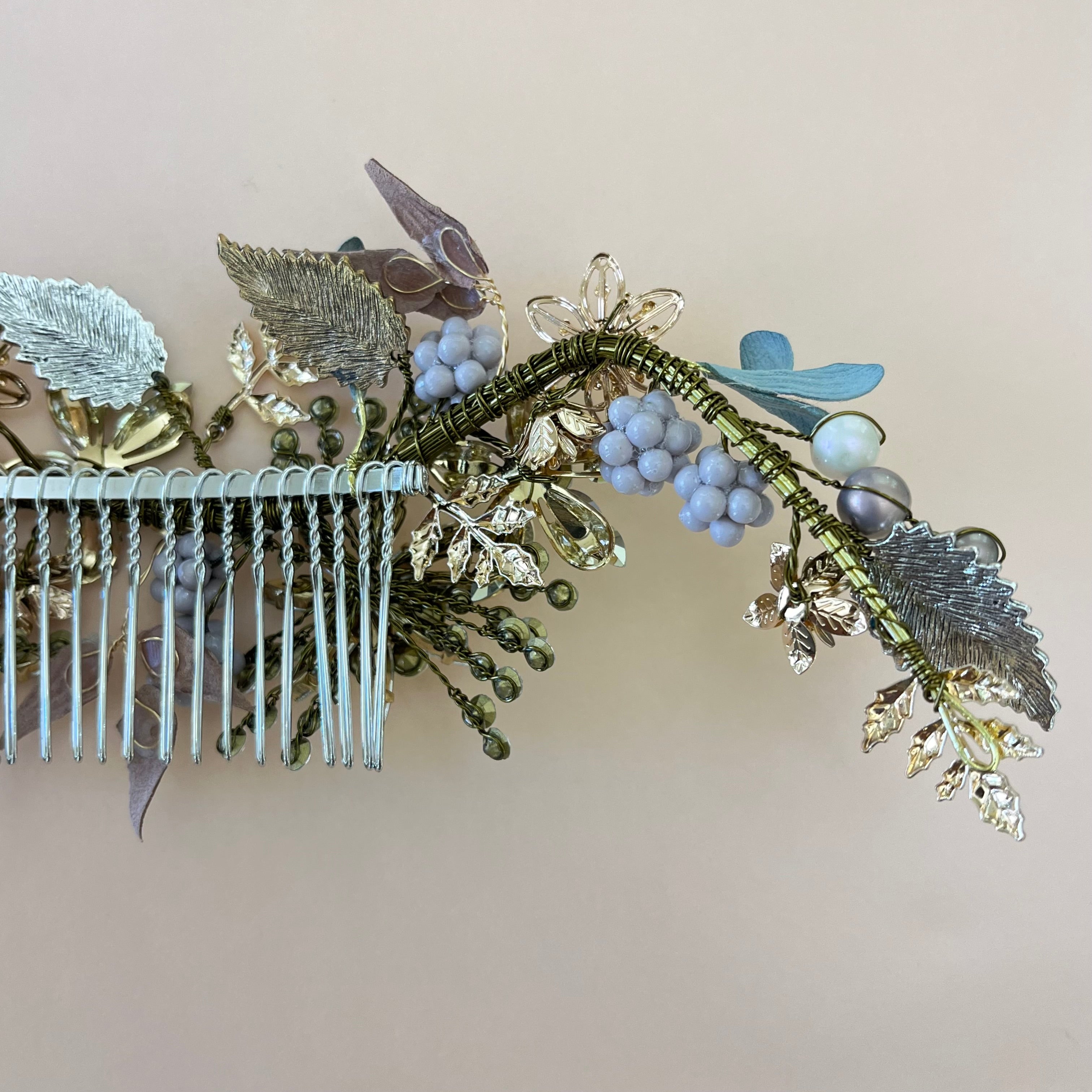 Floral hair comb