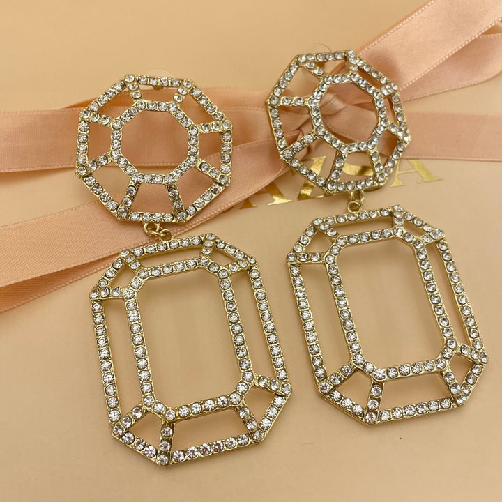Elegant earrings