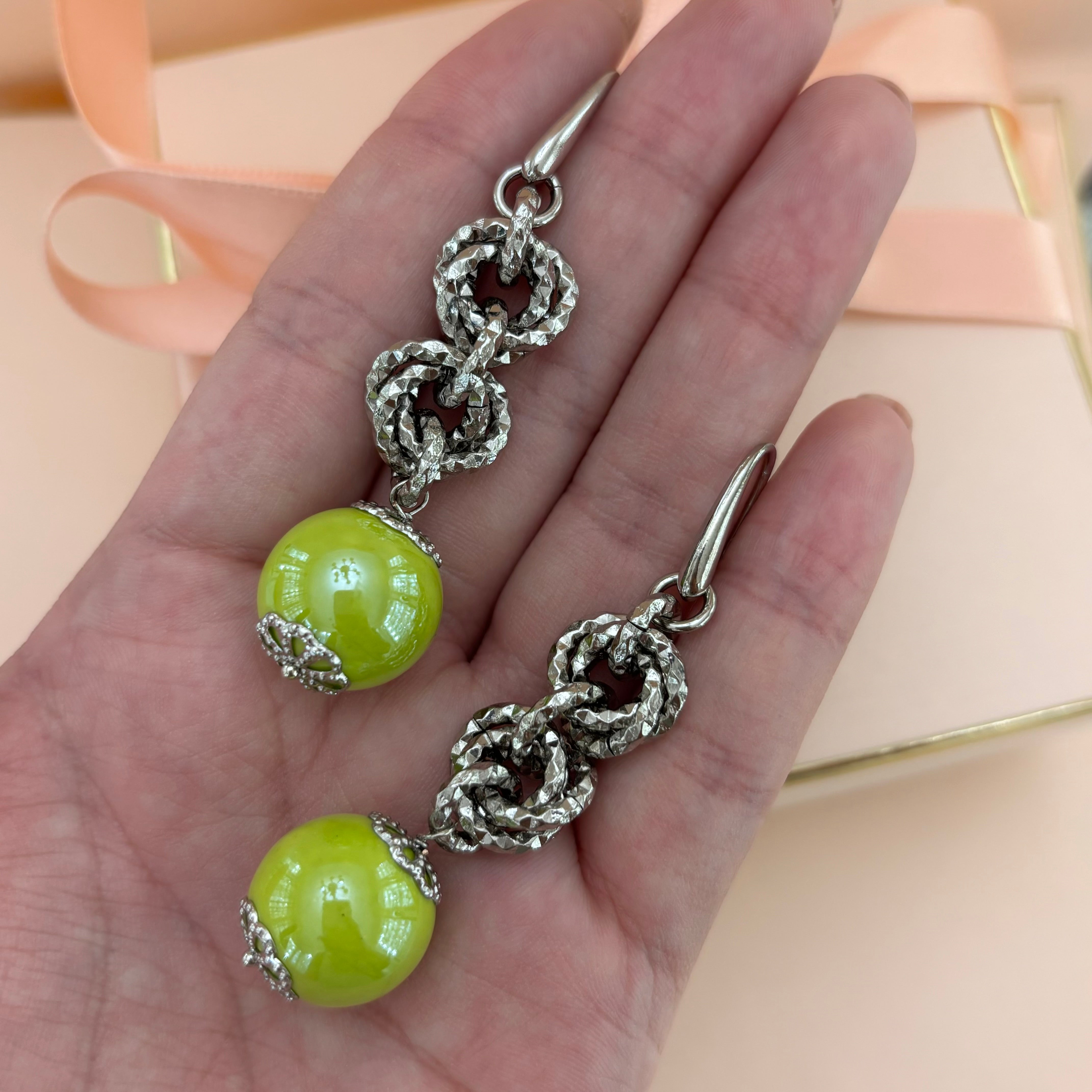 Ceramic green earrings