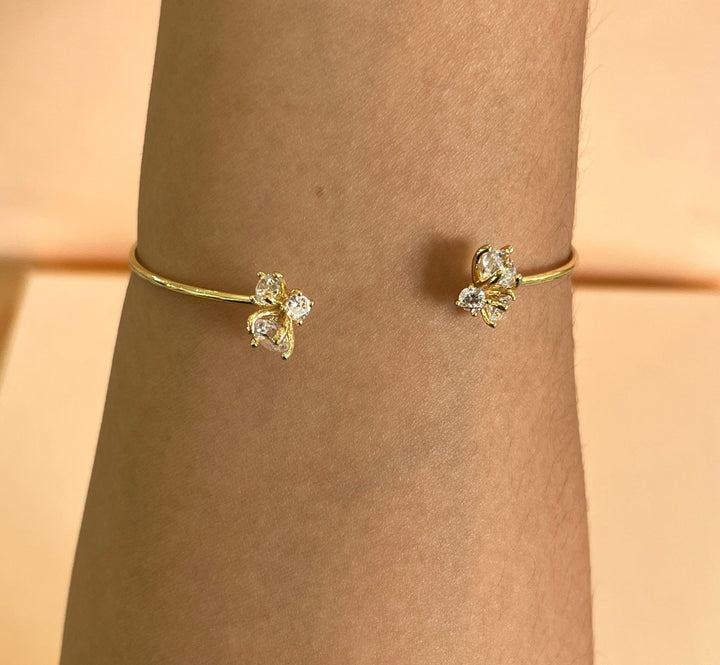 Zircone gold plated open bangle