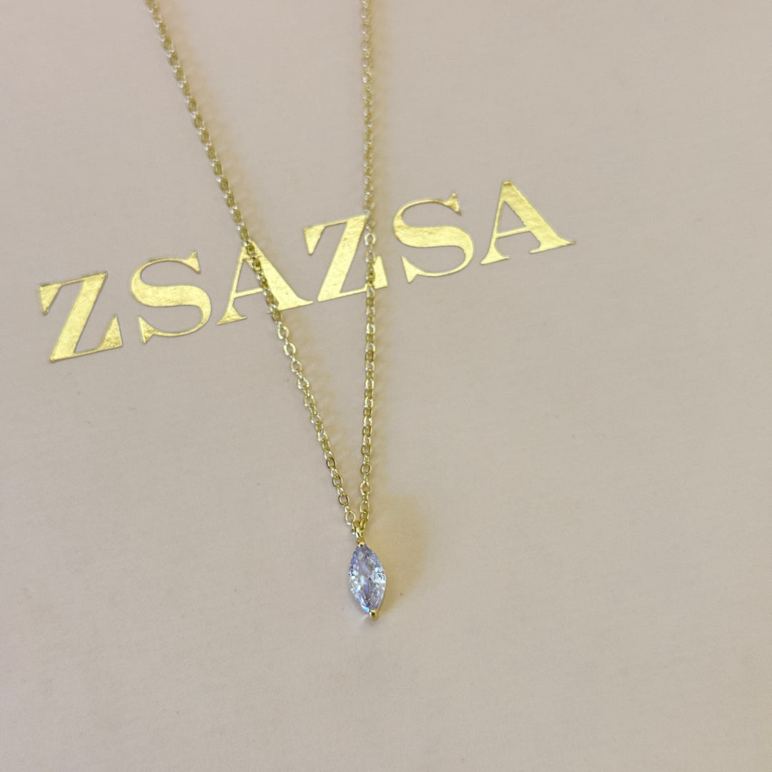 Zircone dainty marquise gold plated pendant