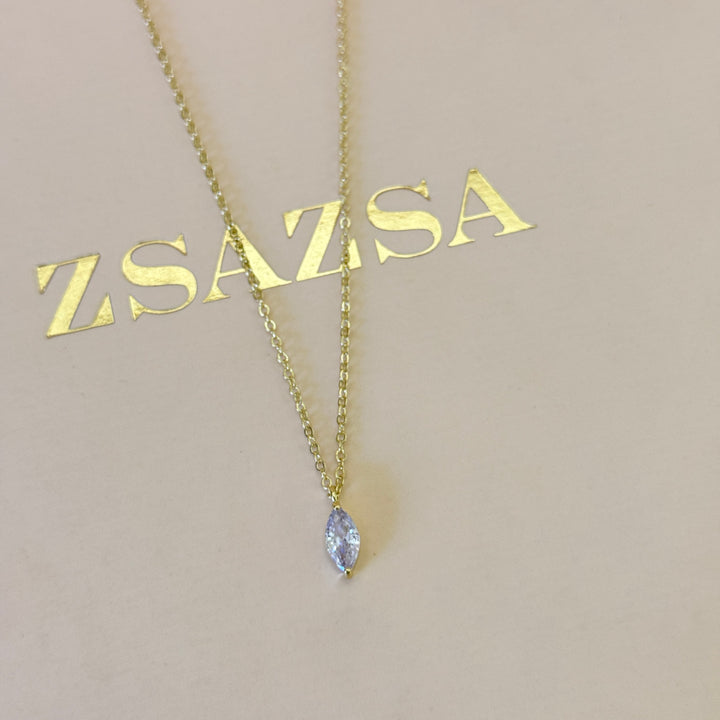 Zircone dainty marquise gold plated pendant