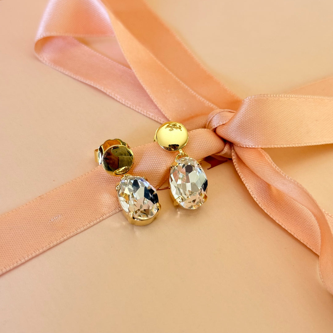 Oval Swarovski crystals gold plated earrings