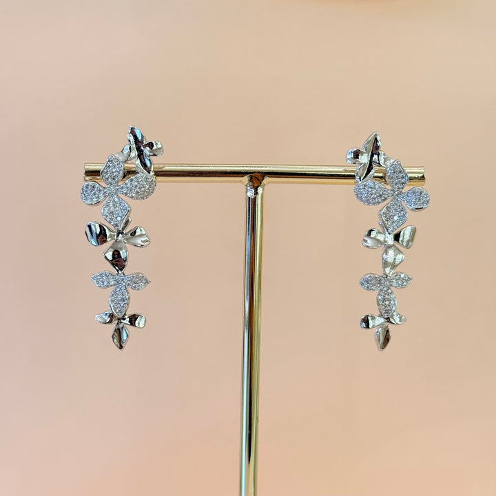 Flowers plain and zircone silver earrings