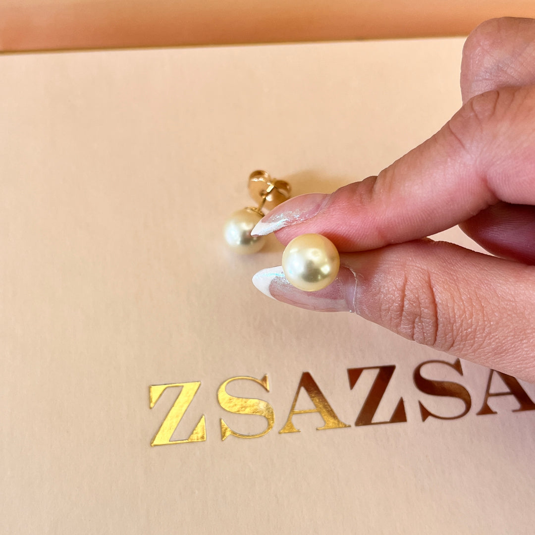 Cream Mallorca pearls gold plated studs