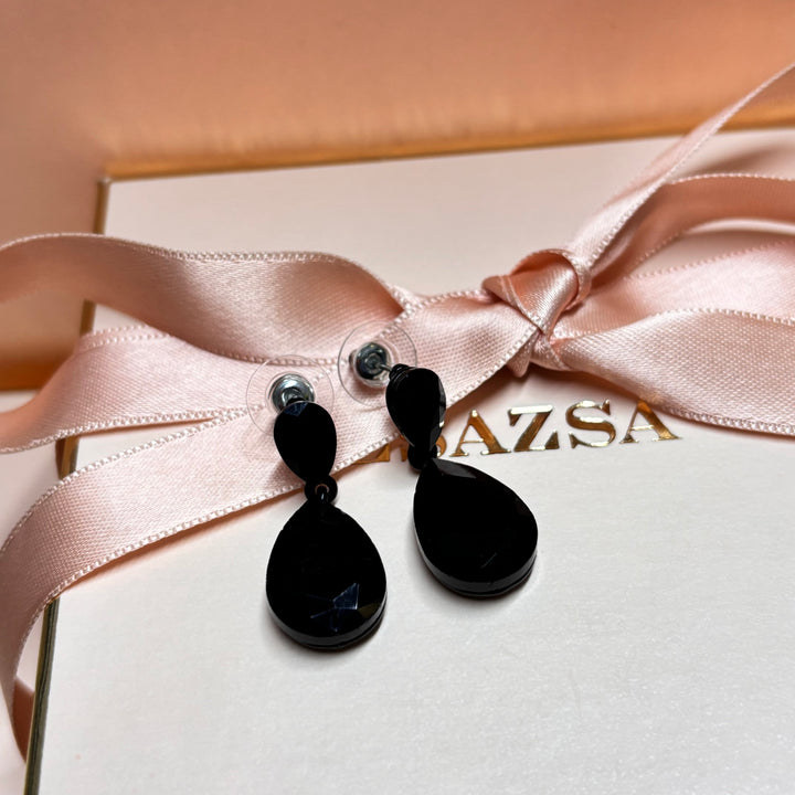 Double teardrop black earrings