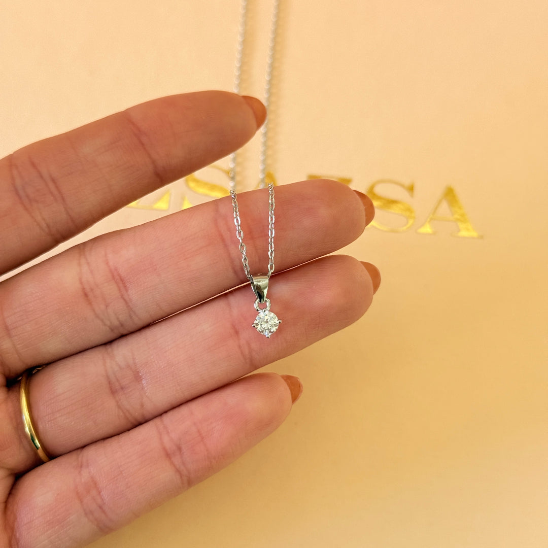 Small solitaire zircone sterling silver pendant