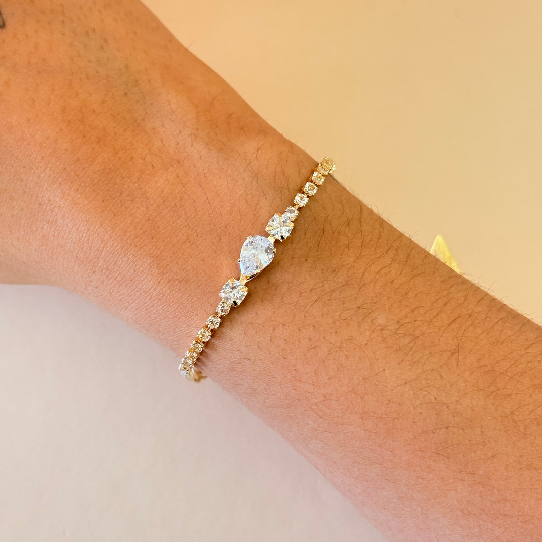 Teardrop zircone gold plated set