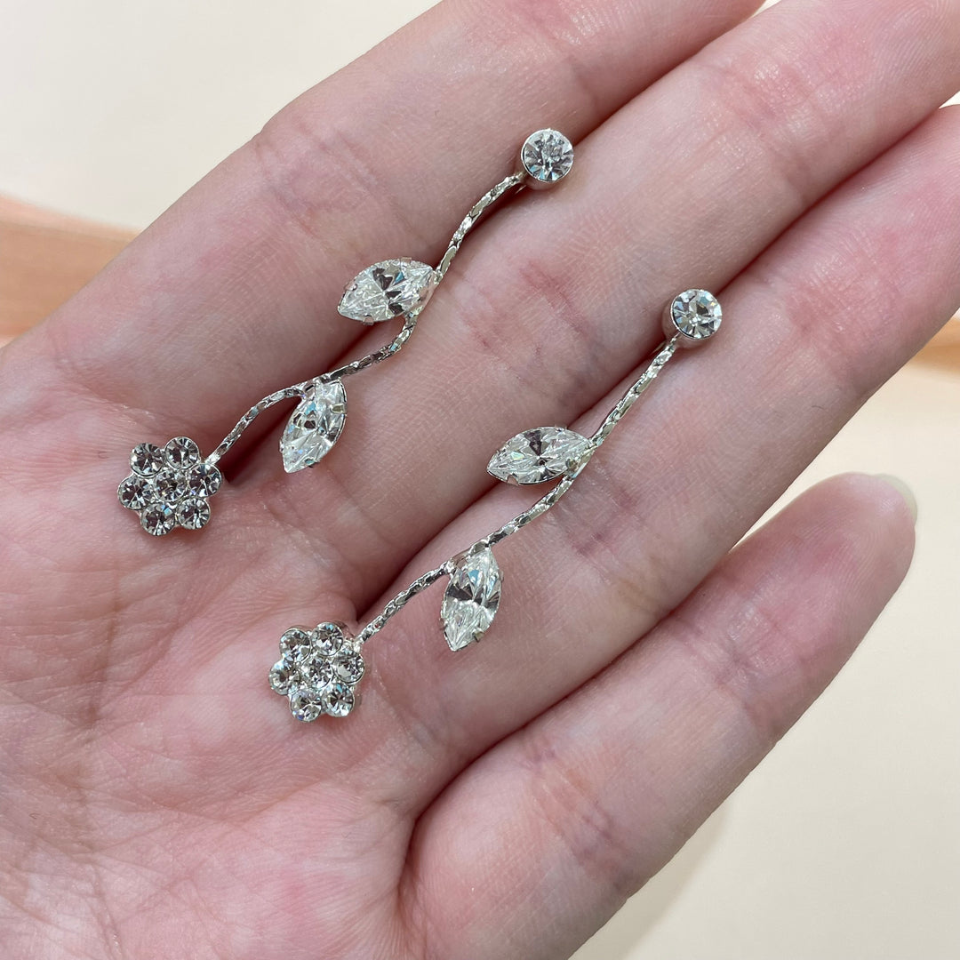 Flower earrings