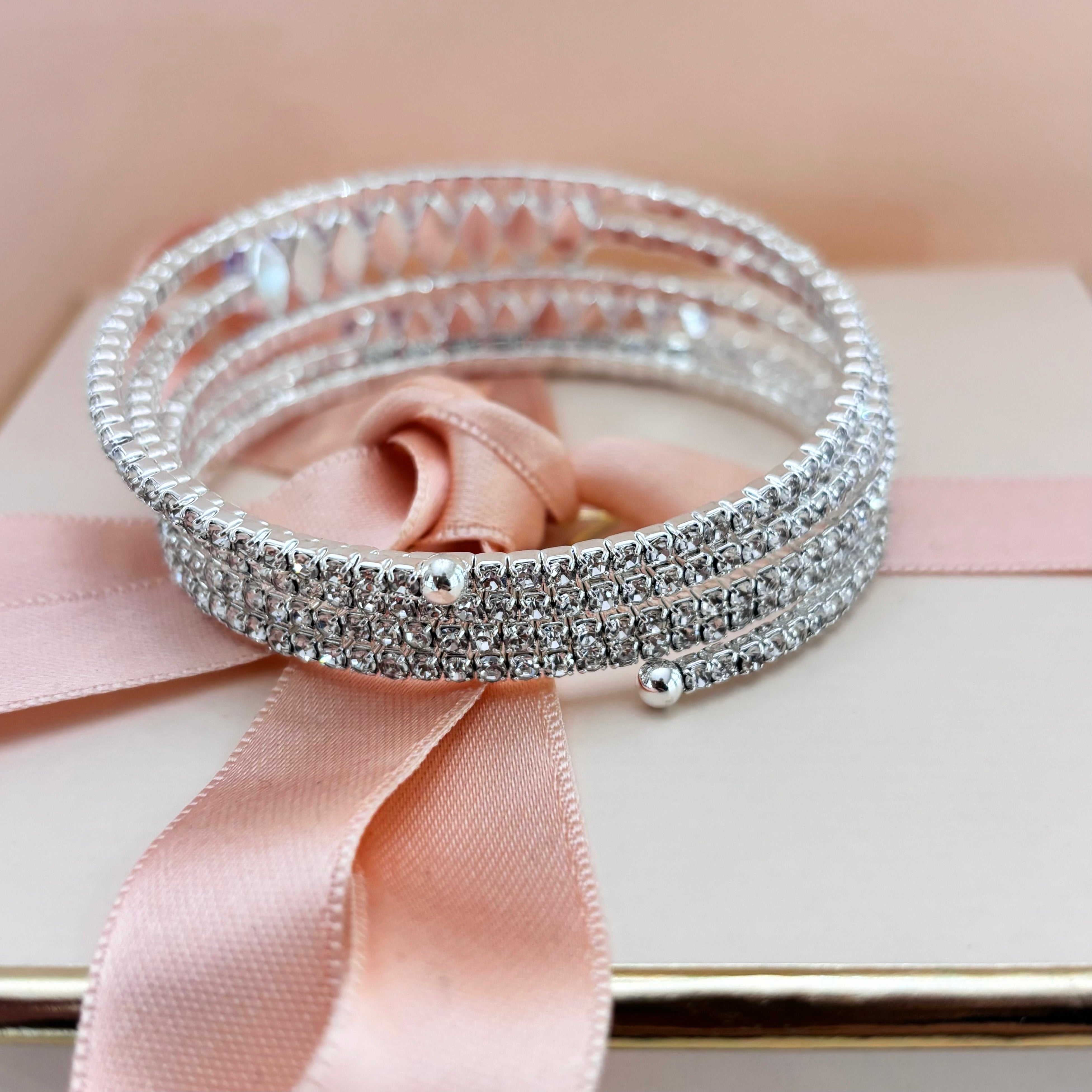 Marquise bangle