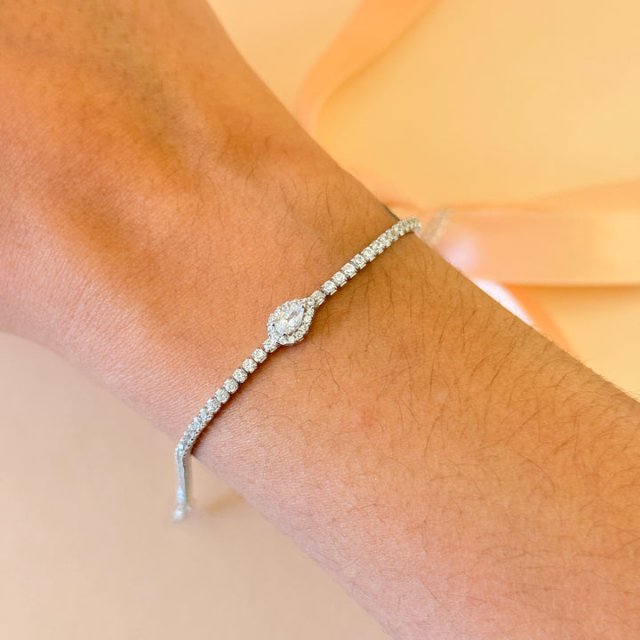 Dainty teardrop sterling silver bracelet