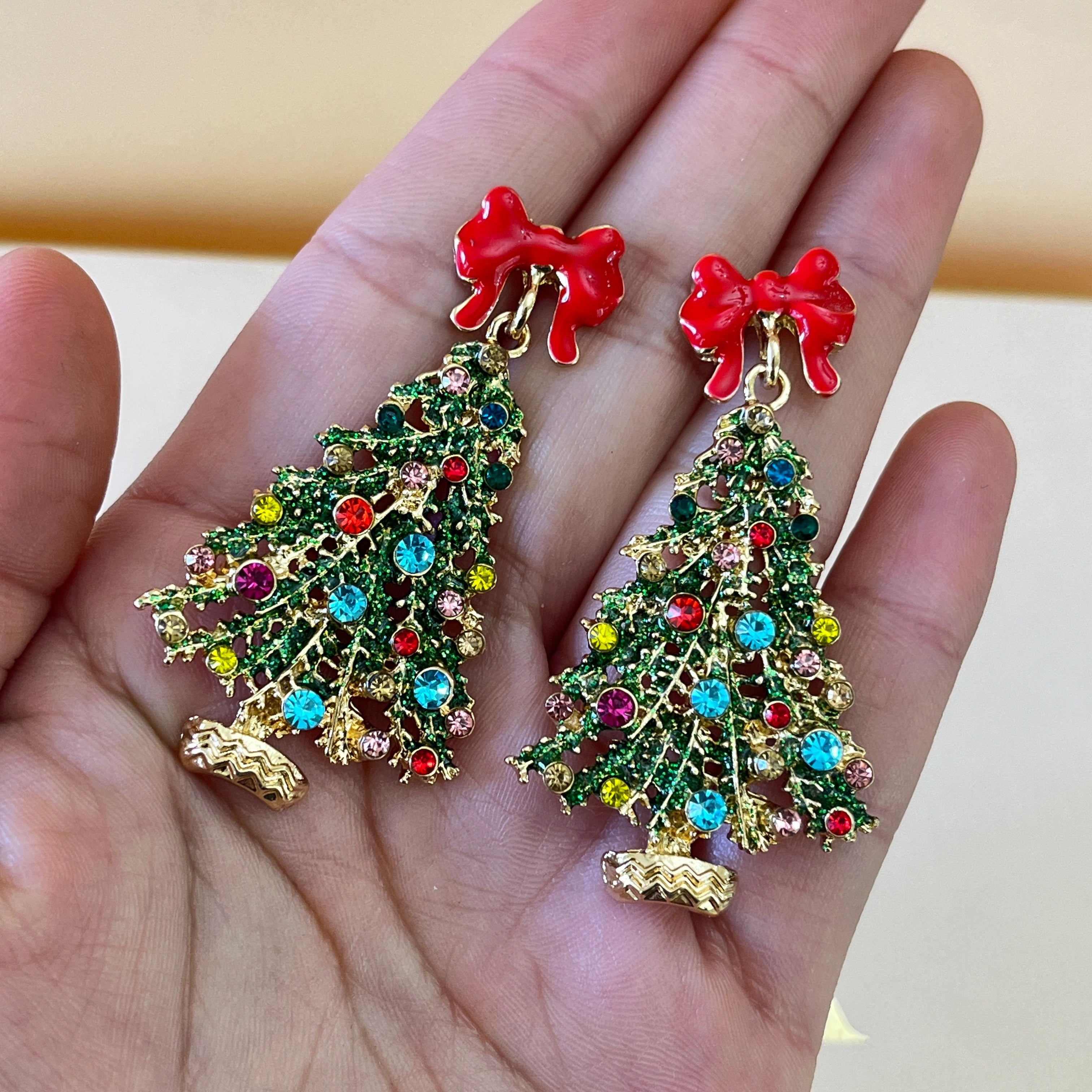 Christmas tree earrings