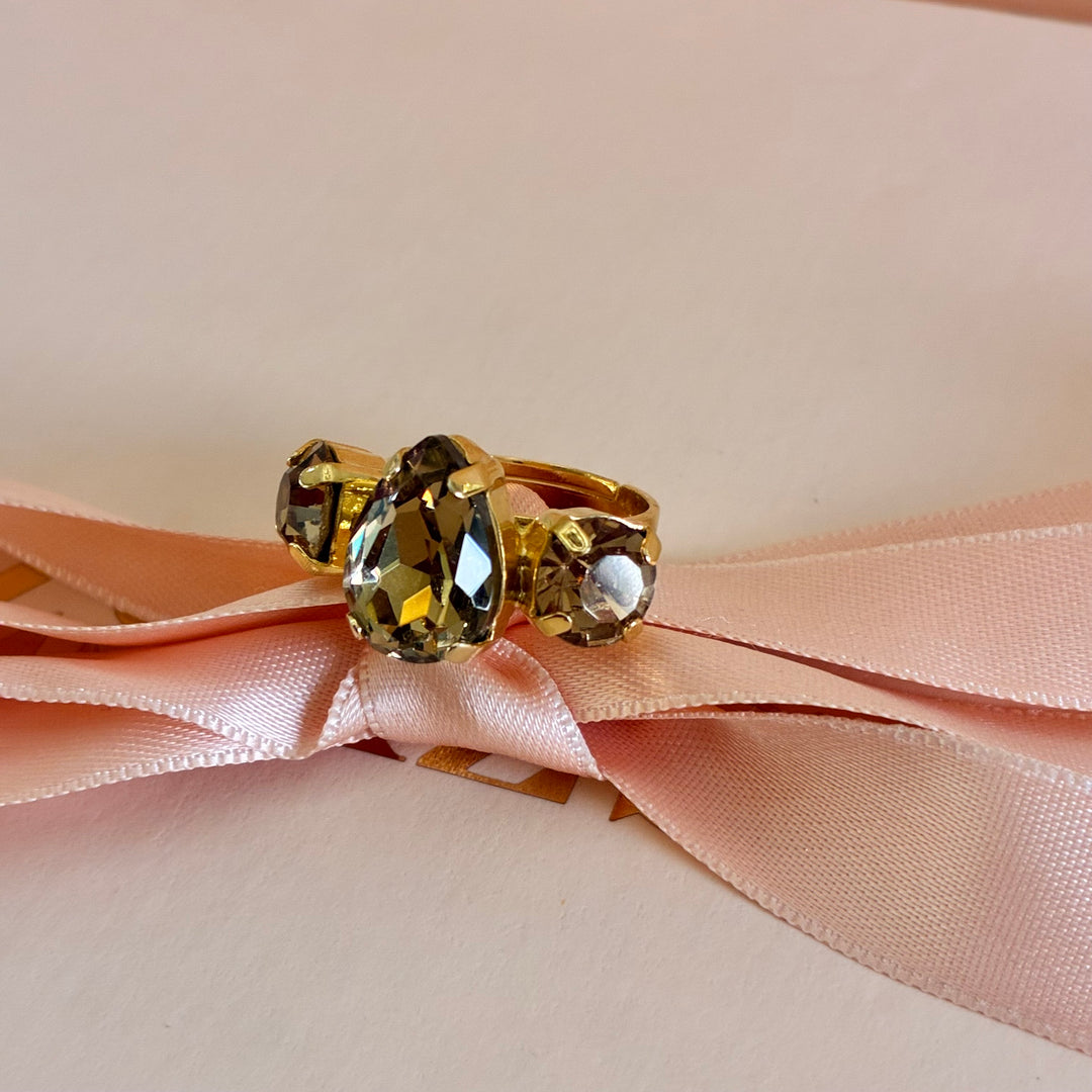 Teardrop Bronze Swarovski crystals ring