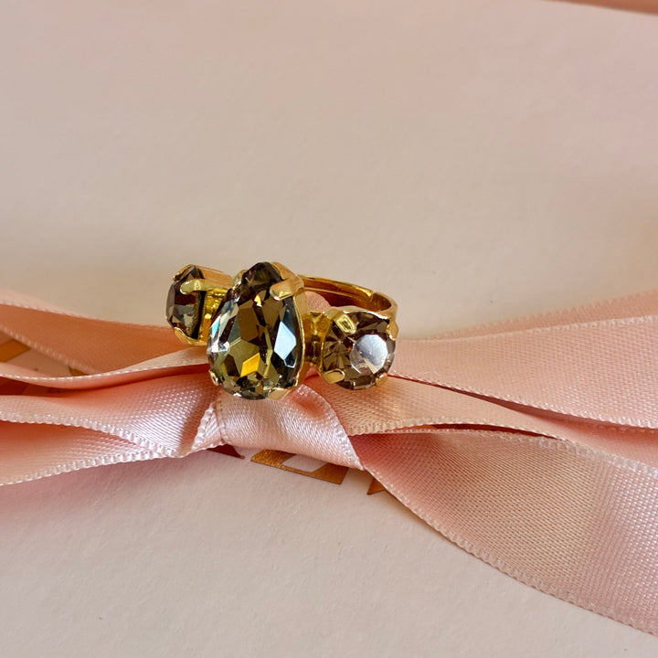 Teardrop Bronze Swarovski crystals ring