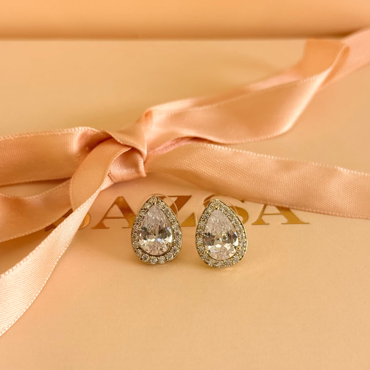 Teardrop zircone gold plated studs